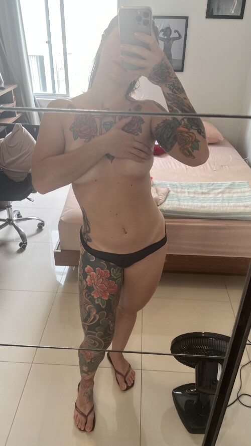 Karen Sabrina / Karen Menegazzo / Segunda Face Nude Leaked Onlyfans Photo