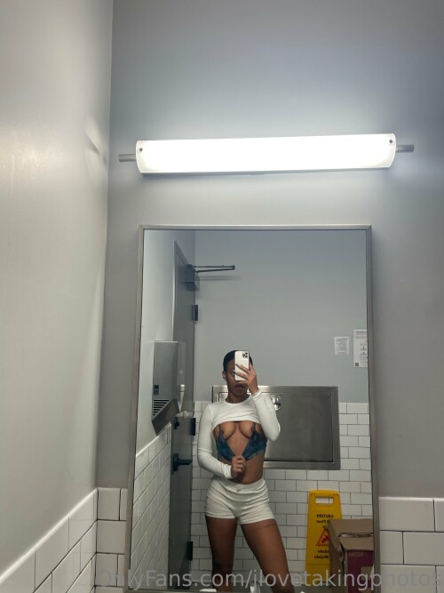 carribeanbooty Nude Leaked Onlyfans Photo carribeanbooty Nude Leaked Onlyfans Photo