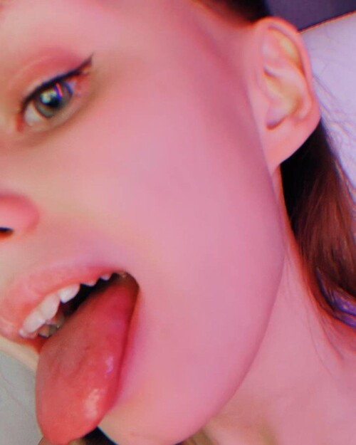 Alisaya / alice.tt / alicehowold / Allice / AliceSunny / Aliceonelove Nude Leaked Onlyfans Photo