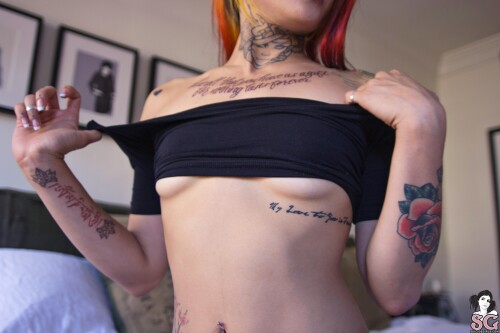 mahnee / suicide_mahnee Nude Leaked Onlyfans Photo