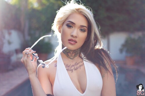 mahnee / suicide_mahnee Nude Leaked Onlyfans Photo