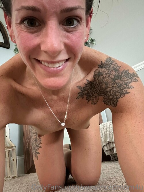 Convincedmom4u Nude Leaked Onlyfans Photo Convincedmom4u Nude Leaked Onlyfans Photo