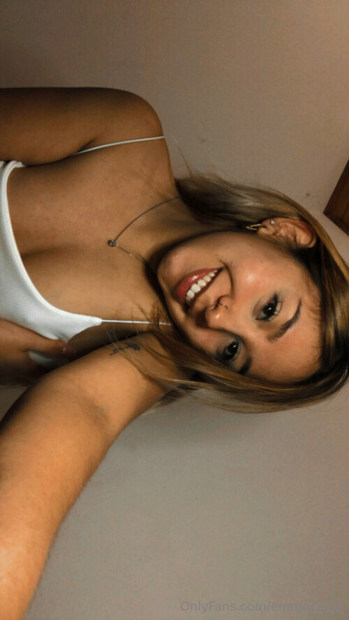 Emma Acosta Nude Leaked Onlyfans Photo Emma Acosta Nude Leaked Onlyfans Photo
