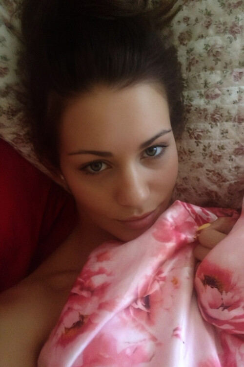 Holly Peers Nude Leaked Onlyfans Photo