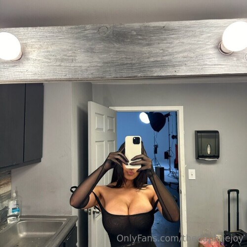 DaphneJoy Nude Leaked Onlyfans Photo DaphneJoy Nude Leaked Onlyfans Photo