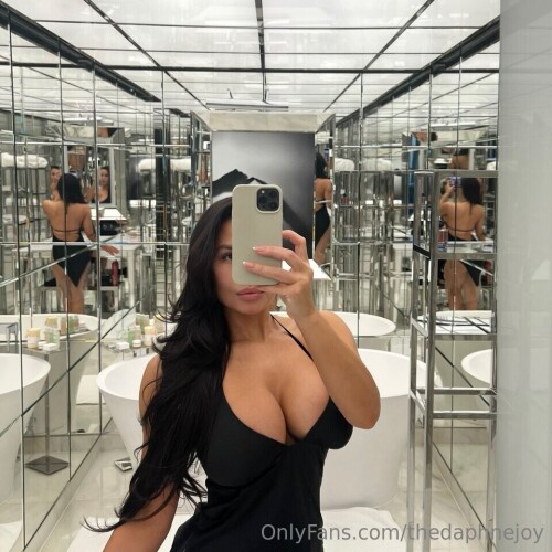 DaphneJoy Nude Leaked Onlyfans Photo DaphneJoy Nude Leaked Onlyfans Photo