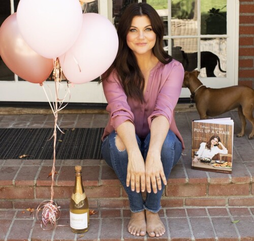 Tiffani-Thiessen-Feet-4817721e1ea06c2b55fc9e8.md.jpg