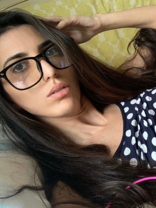 ninakhalifa Nude Leaked Onlyfans Photo