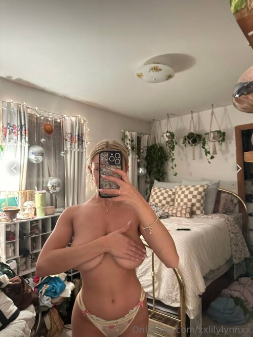 xxsarabrooksxx | sarabrooks444 | xxlilylynnxx Nude Leaked Onlyfans Photo xxsarabrooksxx | sarabrooks444 | xxlilylynnxx Nude Leaked Onlyfans Photo