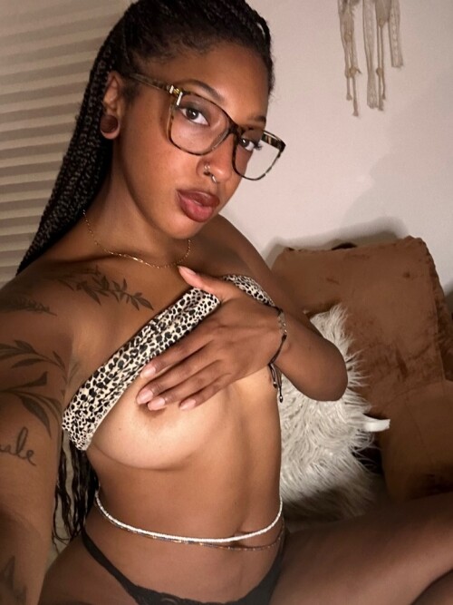 Juice Box Bri / coochiecream Nude Leaked Onlyfans Photo Juice Box Bri / coochiecream Nude Leaked Onlyfans Photo