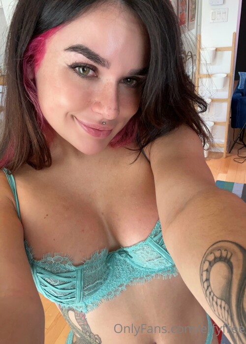effycutiexx Nude Leaked Onlyfans Photo effycutiexx Nude Leaked Onlyfans Photo