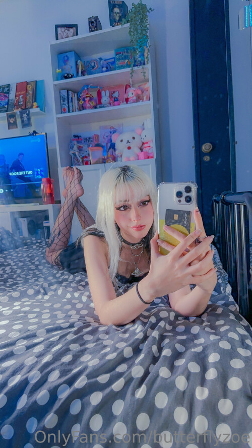fvckzoe | sleepy_mochi Nude Leaked Onlyfans Photo fvckzoe | sleepy_mochi Nude Leaked Onlyfans Photo