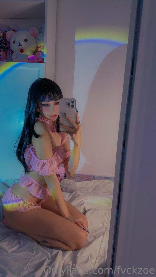 fvckzoe | sleepy_mochi Nude Leaked Onlyfans Photo fvckzoe | sleepy_mochi Nude Leaked Onlyfans Photo