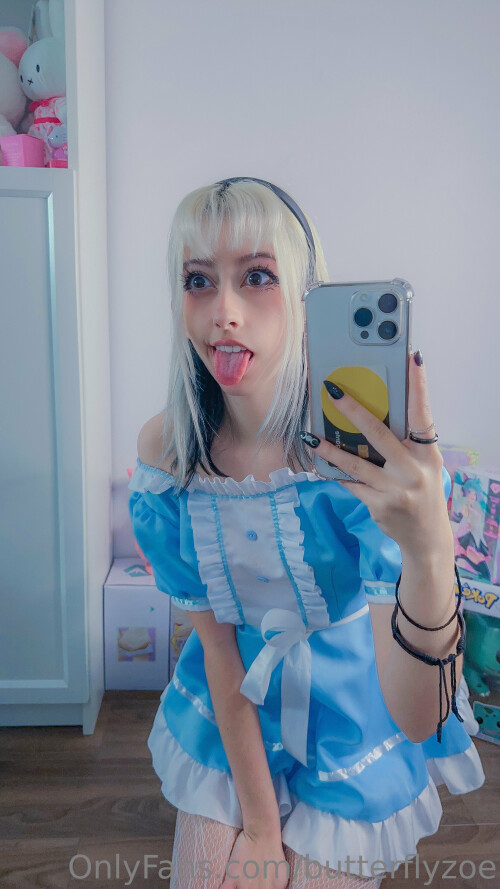 fvckzoe | sleepy_mochi Nude Leaked Onlyfans Photo fvckzoe | sleepy_mochi Nude Leaked Onlyfans Photo