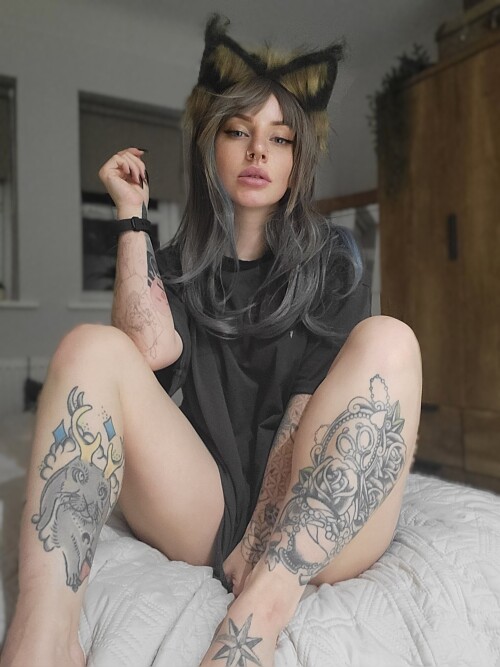 Rougue Suicide - Hircine - Pun Queen - hircinespaw Nude Leaked Onlyfans Photo Rougue Suicide - Hircine - Pun Queen - hircinespaw Nude Leaked Onlyfans Photo