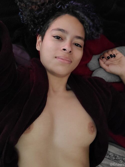 enasni / Enasni Vee Nude Leaked Onlyfans Photo enasni / Enasni Vee Nude Leaked Onlyfans Photo