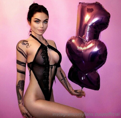 Zusje Nude Leaked Onlyfans Photo Zusje Nude Leaked Onlyfans Photo