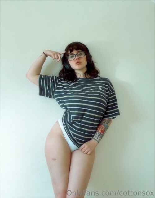 Alice Cotton Sox | Alicewinterhold Nude Leaked Onlyfans Photo Alice Cotton Sox | Alicewinterhold Nude Leaked Onlyfans Photo