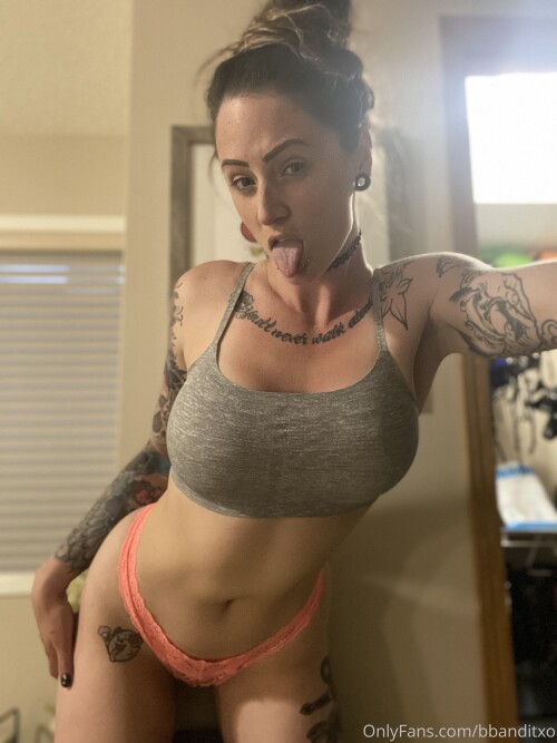 bbanditxo / Badlandbandit Nude Leaked Onlyfans Photo bbanditxo / Badlandbandit Nude Leaked Onlyfans Photo