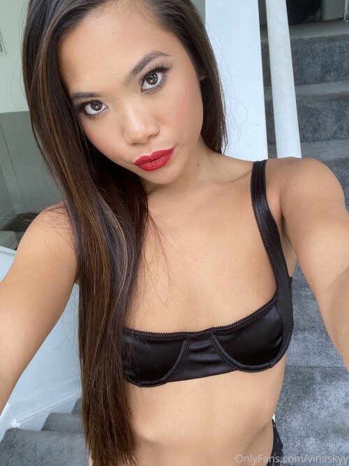 Vina Sky Nude Leaked Onlyfans Photo Vina Sky Nude Leaked Onlyfans Photo