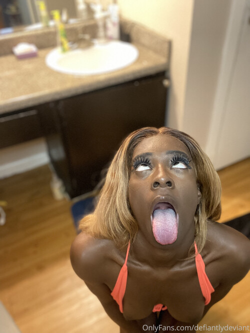 defiantlydeviant / haitiansilk Nude Leaked Onlyfans Photo defiantlydeviant / haitiansilk Nude Leaked Onlyfans Photo