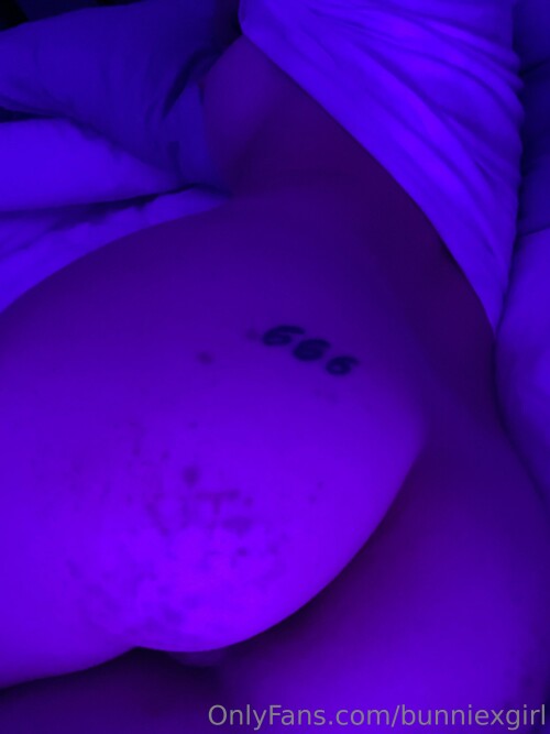 bunniexgirl / spottedsexkitten Nude Leaked Onlyfans Photo