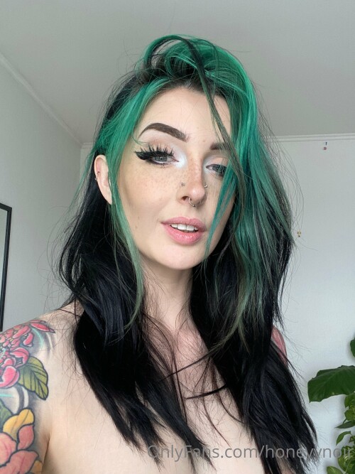 Honeyy Noir | honeyynoir | samssoaked Nude Leaked Onlyfans Photo Honeyy Noir | honeyynoir | samssoaked Nude Leaked Onlyfans Photo