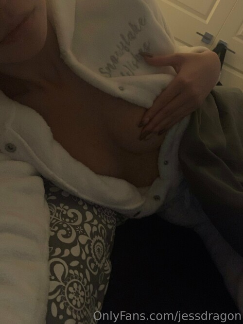 JessDragon | zoeyjdragon Nude Leaked Onlyfans Photo JessDragon | zoeyjdragon Nude Leaked Onlyfans Photo