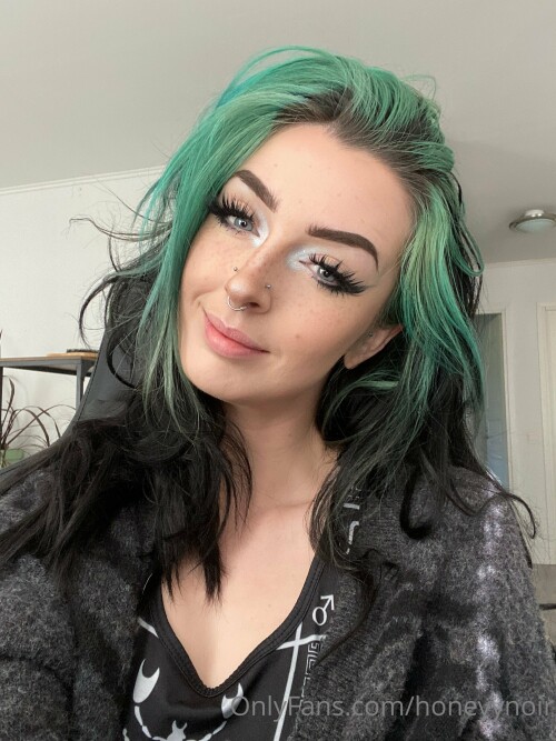 Honeyy Noir | honeyynoir | samssoaked Nude Leaked Onlyfans Photo Honeyy Noir | honeyynoir | samssoaked Nude Leaked Onlyfans Photo