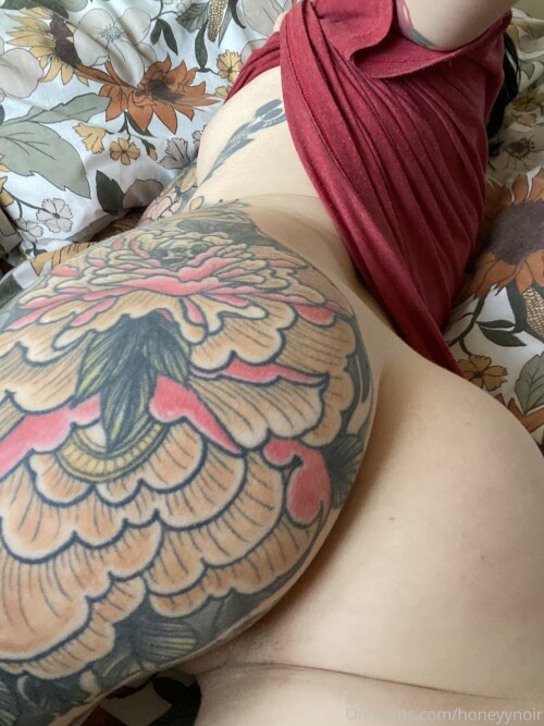 Honeyy Noir | honeyynoir | samssoaked Nude Leaked Onlyfans Photo Honeyy Noir | honeyynoir | samssoaked Nude Leaked Onlyfans Photo
