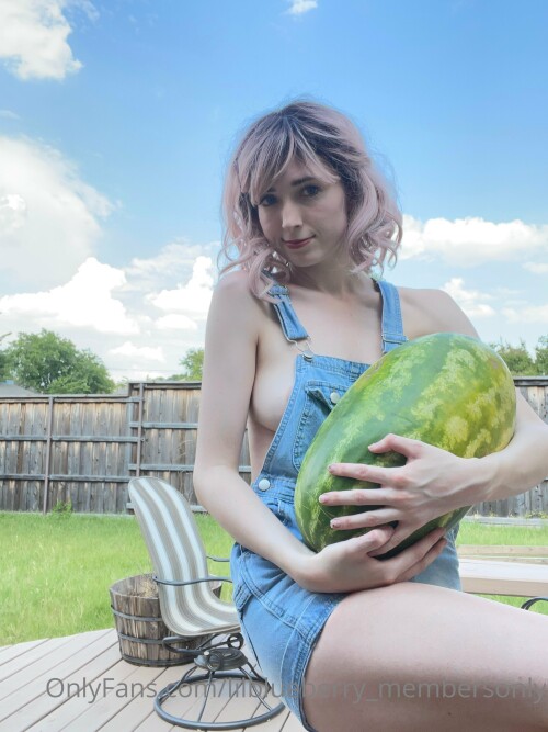 lil_blueberry / lilblueberry_ Nude Leaked Onlyfans Photo lil_blueberry / lilblueberry_ Nude Leaked Onlyfans Photo