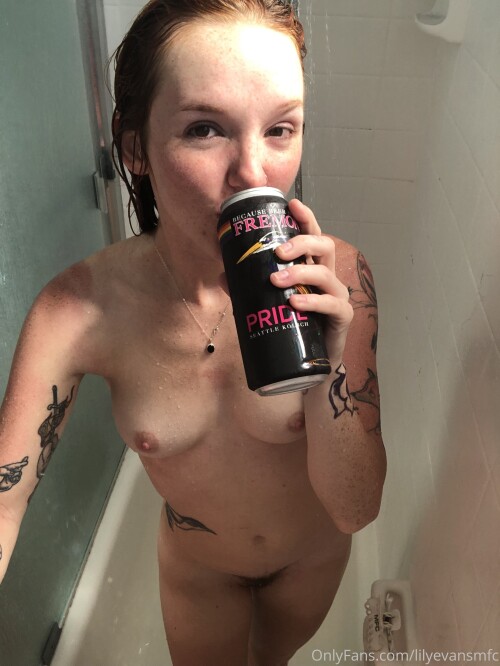 LilyEvans / LilyEvansMFC Nude Leaked Onlyfans Photo