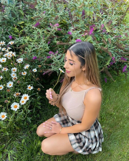 ilyvivi / punzel Nude Leaked Onlyfans Photo ilyvivi / punzel Nude Leaked Onlyfans Photo