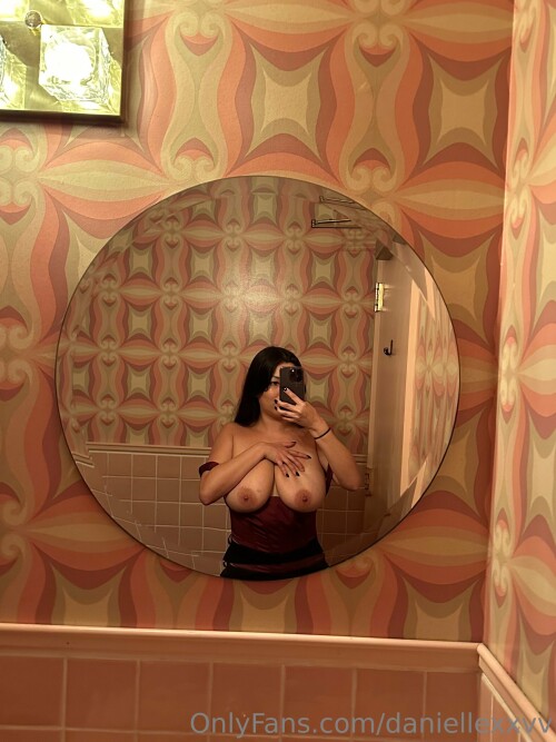 Daniellexxvv Nude Leaked Onlyfans Photo Daniellexxvv Nude Leaked Onlyfans Photo