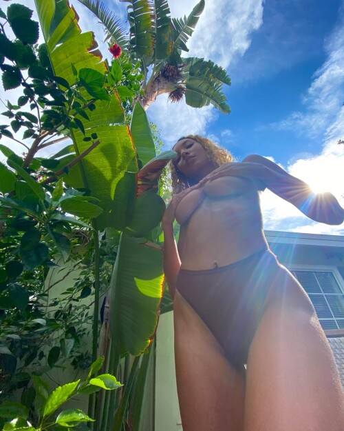KVLCV Nude Leaked Onlyfans Photo
