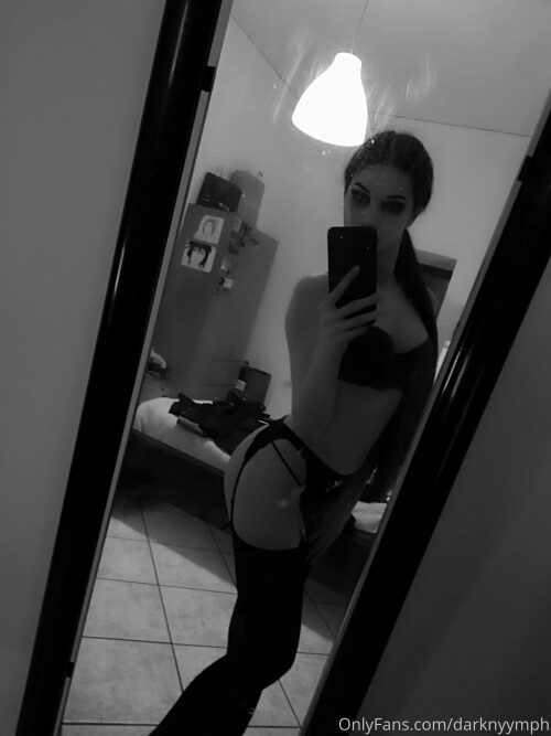 2448x3264_57bc70869c2fc195fc50615a8e3b32fa.jpg