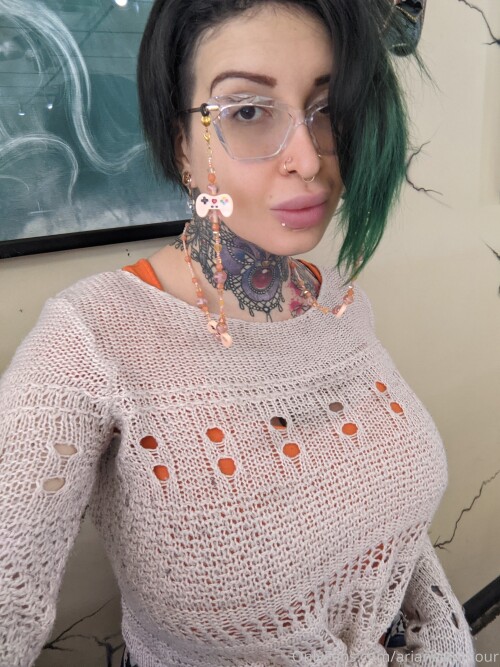 Ariane Saint Amour Nude Leaked Onlyfans Photo Ariane Saint Amour Nude Leaked Onlyfans Photo