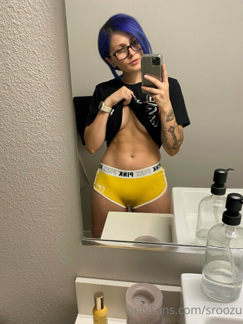 Suteroozu/SutefaniiRoozu Nude Leaked Onlyfans Photo Suteroozu/SutefaniiRoozu Nude Leaked Onlyfans Photo