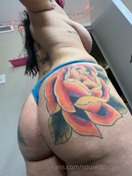 goddess lia @souredpineapple Nude Leaked Onlyfans Photo goddess lia @souredpineapple Nude Leaked Onlyfans Photo