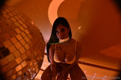 Emilyy Wild | emilyywild1 | ariirae Nude Leaked Onlyfans Photo Emilyy Wild | emilyywild1 | ariirae Nude Leaked Onlyfans Photo