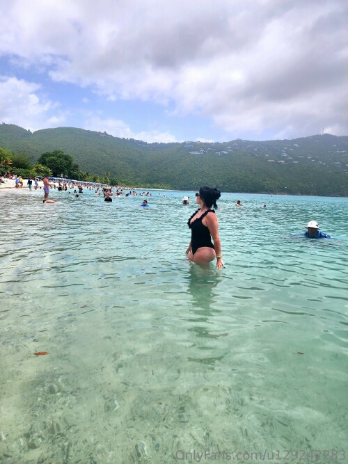 3000x4000_34ac6021cf8bdb00ad6f6d7c820f09a944a43138c52284b8.jpg