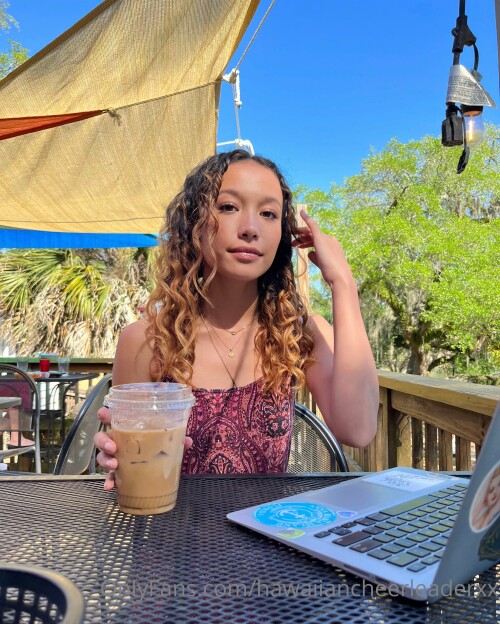 hawaiiancheerleaderxx Nude Leaked Onlyfans Photo