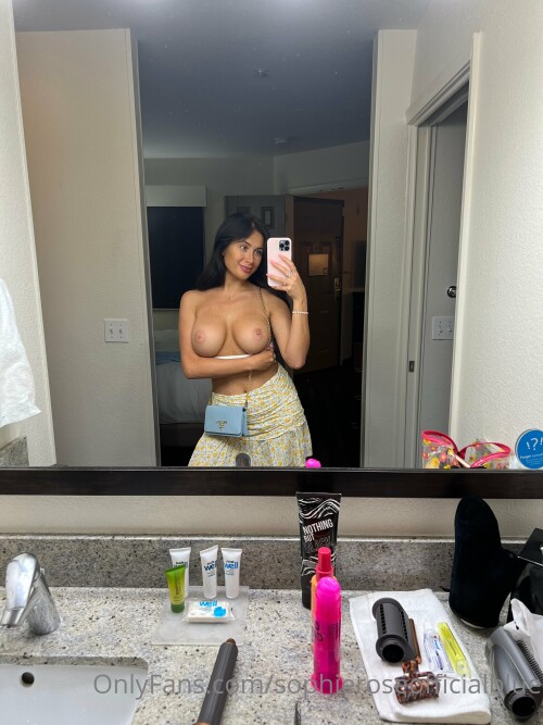 Sophie Rose Official Blue Nude Leaked Onlyfans Photo Sophie Rose Official Blue Nude Leaked Onlyfans Photo