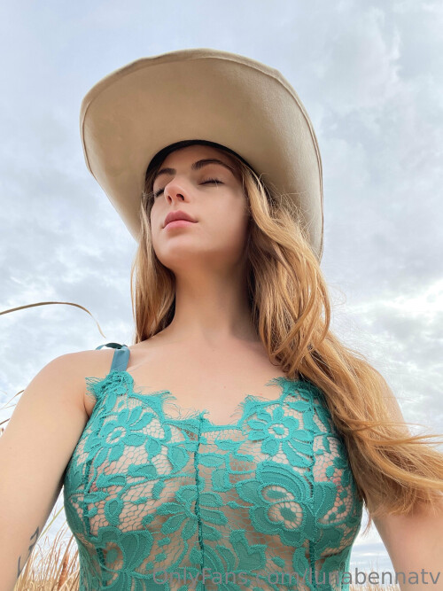 LunaBenna Nude Leaked Onlyfans Photo LunaBenna Nude Leaked Onlyfans Photo