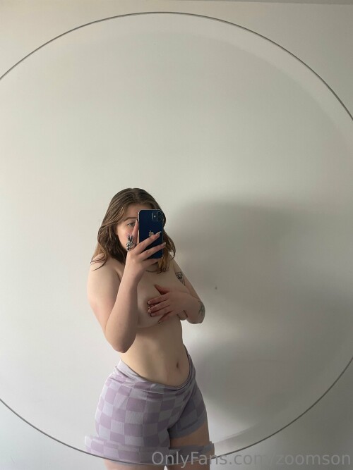 Zoomson Nude Leaked Onlyfans Photo