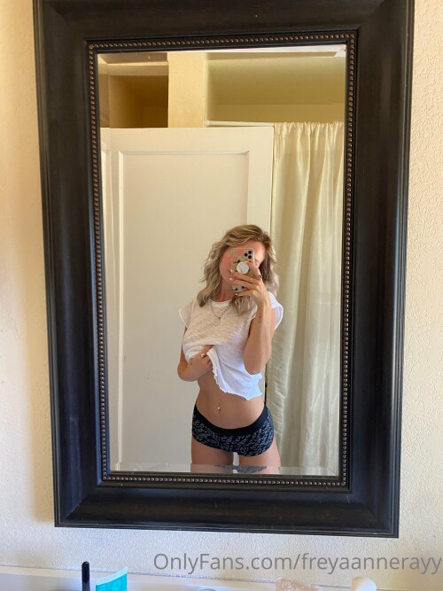 Rachel Anne Rayy Nude Leaked Onlyfans Photo Rachel Anne Rayy Nude Leaked Onlyfans Photo
