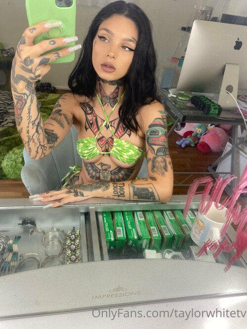 Taylor White | taylorwhitetv Nude Leaked Onlyfans Photo