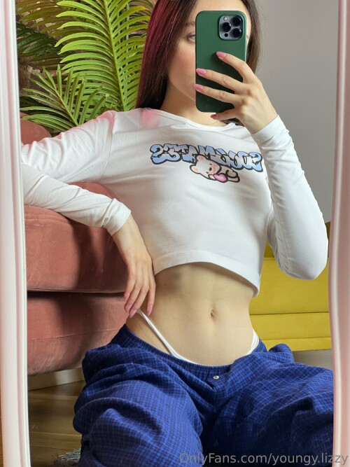 youngy.lizzy / Lizzy Youngy Nude Leaked Onlyfans Photo youngy.lizzy / Lizzy Youngy Nude Leaked Onlyfans Photo