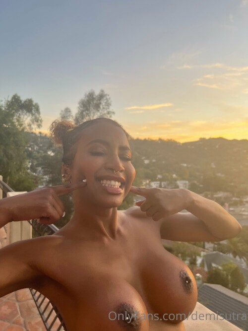 Demi Sutra / demisutra Nude Leaked Onlyfans Photo Demi Sutra / demisutra Nude Leaked Onlyfans Photo