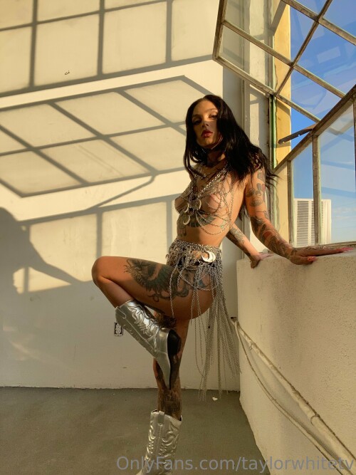 Taylor White | taylorwhitetv Nude Leaked Onlyfans Photo